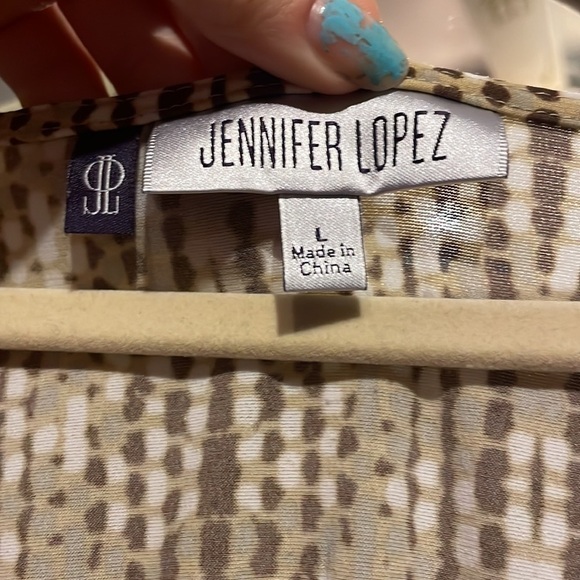 JENNIFER Lopez Short Sleeve V Neck Dress‎ - Picture 5 of 10